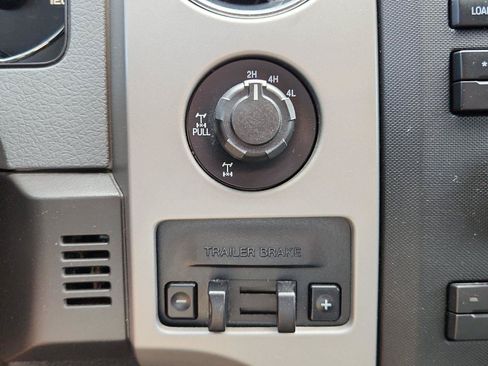 Used 2012 Ford F150 XLT w/ XLT Chrome Pkg AWD/4WD image 23