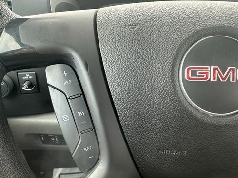 Used 2014 GMC Sierra 2500 W/T image 29
