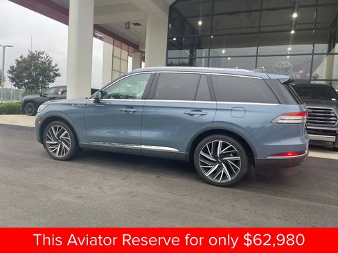 Used 2025 Lincoln Aviator Reserve w/ Equipment Group 201A AWD/4WD image 16