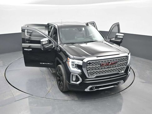 Used 2021 GMC Sierra 1500 Denali w/ Denali Ultimate Package image 44