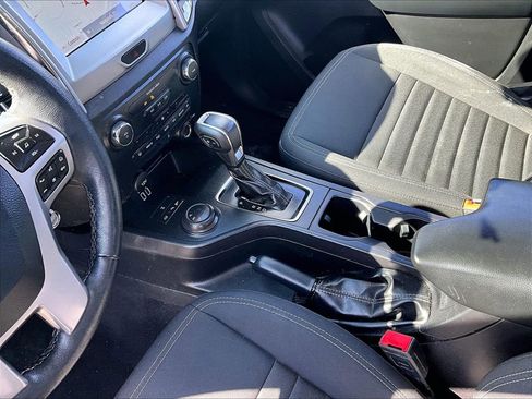 Used 2022 Ford Ranger XLT w/ Equipment Group 301A Mid image 11