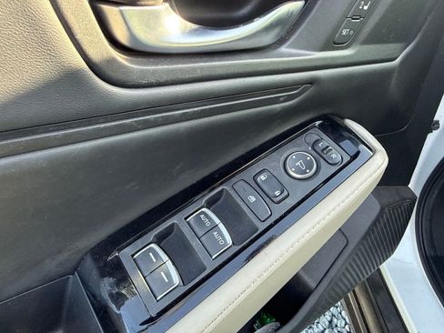 Used 2023 Honda Accord Touring image 19