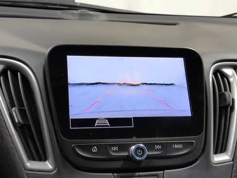 Used 2023 Chevrolet Malibu LT w/ Driver Confidence Package image 29