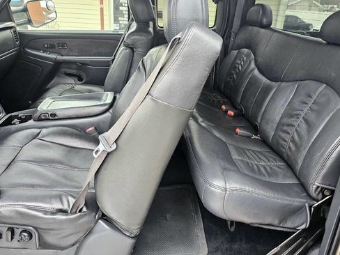 Used 2002 Chevrolet Silverado 2500 LT image 13