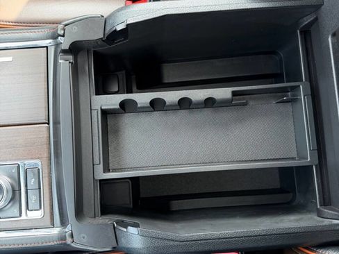 Used 2021 Ford Expedition King Ranch image 32