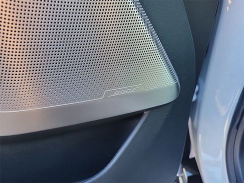 New 2025 GMC Sierra EV Denali image 9