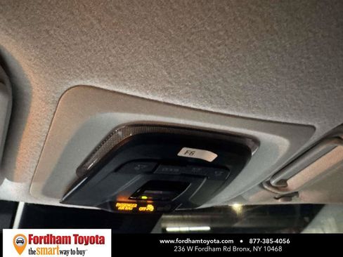 Used 2025 Toyota Corolla LE FWD image 29