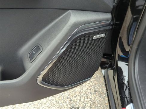 New 2026 Chevrolet Traverse High Country image 24