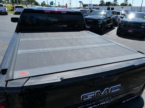 Certified 2024 GMC Sierra 1500 Denali w/ Denali Reserve Package AWD/4WD image 18