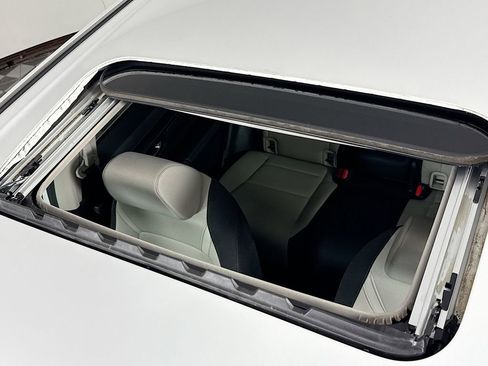 Certified 2023 Honda CR-V EX image 34