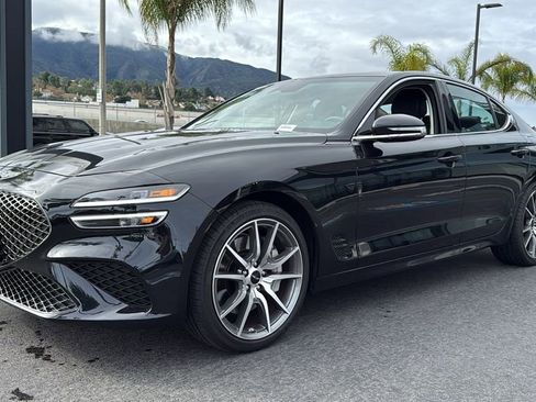 Used 2026 Genesis G70 2.5T image 7