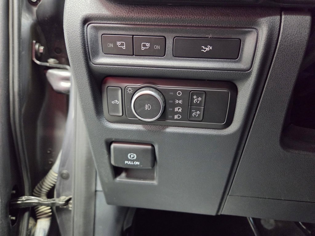 Used 2022 Ford F150 XLT w/ Equipment Group 302A High AWD/4WD image 29