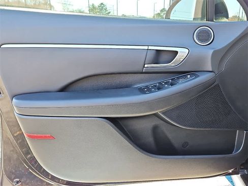 Used 2023 Hyundai Sonata SEL image 12