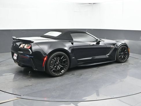 Used 2019 Chevrolet Corvette Z06 RWD image 3