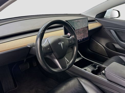 Used 2019 Tesla Model 3 Long Range image 18