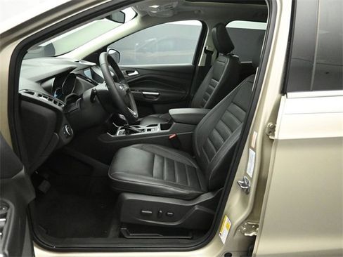 Certified 2018 Ford Escape Titanium w/ Ford Safe & Smart Package image 10