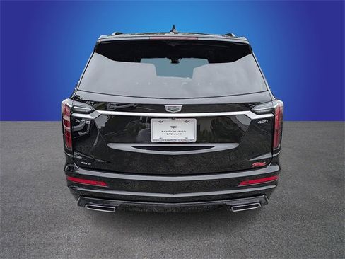 Certified 2024 Cadillac XT6 Sport w/ Technology Package image 4
