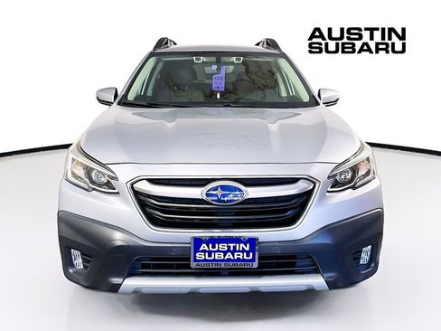 Used 2022 Subaru Outback Limited w/ Popular Package #2 AWD/4WD image 2