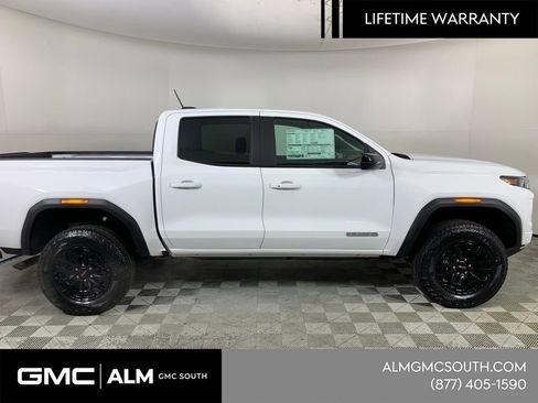 New 2026 GMC Canyon Elevation image 11