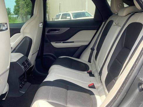 Used 2019 Jaguar F-PACE S AWD/4WD image 12