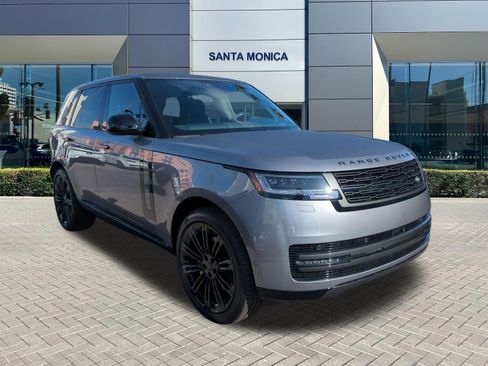 New 2026 Land Rover Range Rover SE image 7
