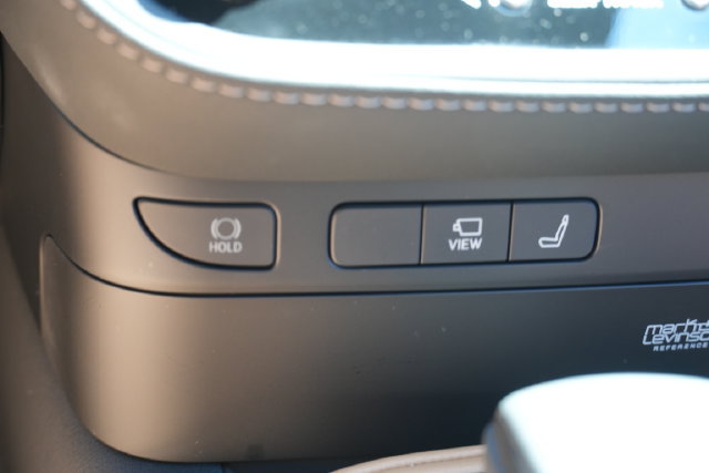 Used 2024 Lexus LS 500 w/ Interior Upgrade Package RWD image 40