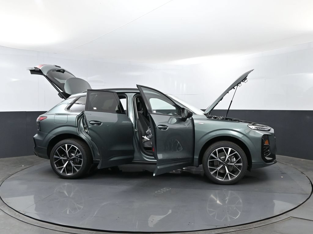 New 2026 Audi Q3 quattro 2.0T AWD/4WD image 31