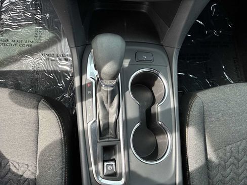 Used 2024 Chevrolet Equinox LT AWD/4WD image 29