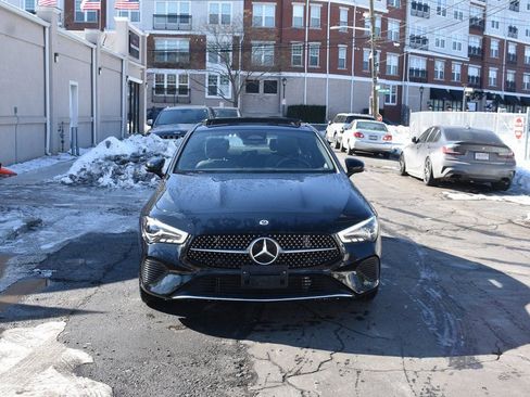 Used 2025 Mercedes-Benz CLA 250 4MATIC image 2