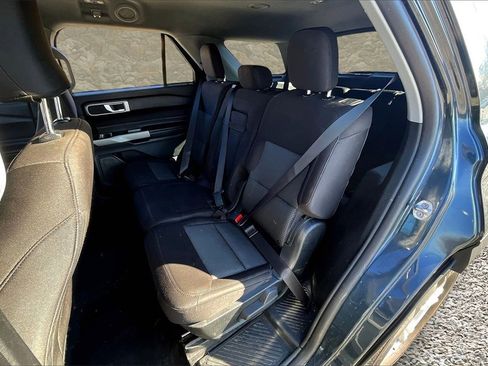 Used 2023 Ford Explorer XLT image 22