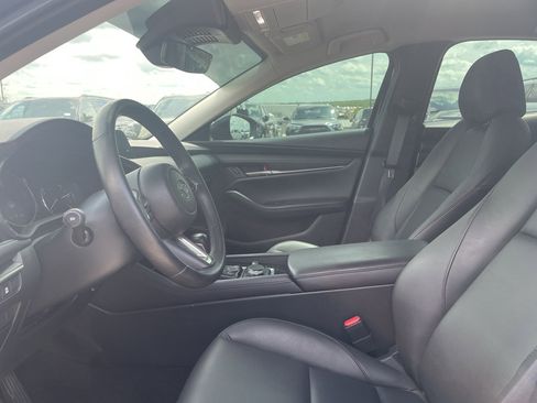 Used 2025 MAZDA MAZDA3 s FWD image 9