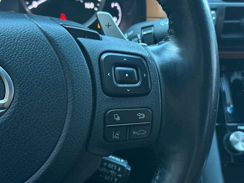 Used 2023 Lexus IS 300 w/ Premium Package RWD image 27