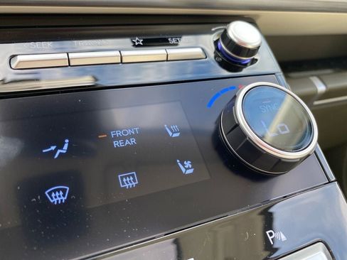 New 2025 Hyundai Santa Fe Calligraphy image 5