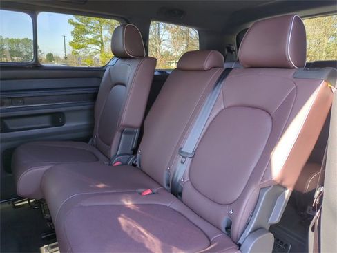 New 2025 Volkswagen ID. Buzz Pro S image 11