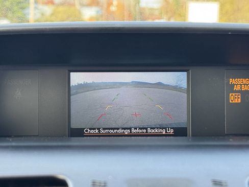 Used 2015 Subaru Forester 2.5i Premium w/ All-Weather Package image 28