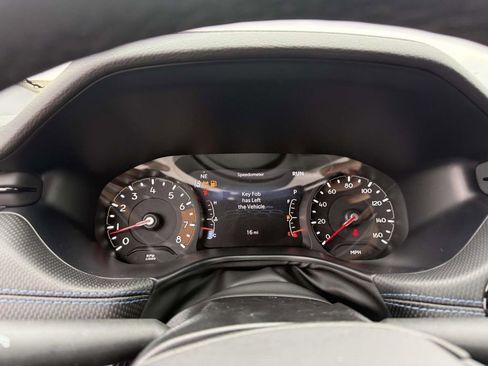 New 2026 Jeep Compass Latitude AWD/4WD image 14