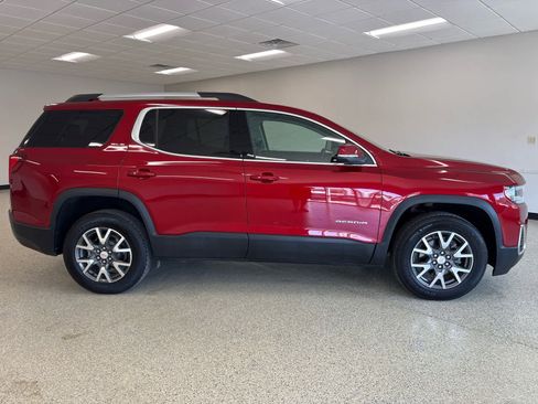 Used 2023 GMC Acadia SLE w/ Driver Convenience Package AWD/4WD image 5