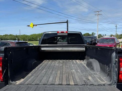Used 2018 Chevrolet Silverado 3500 High Country w/ Duramax Plus Package AWD/4WD image 24