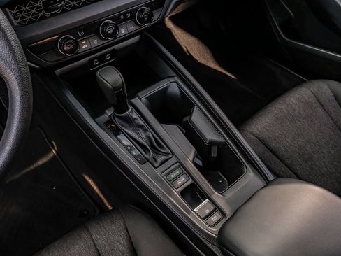Used 2025 Honda Accord LX image 21