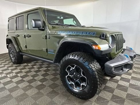 Used 2023 Jeep Wrangler Unlimited Rubicon 4xe w/ Cold Weather Group AWD/4WD image 2