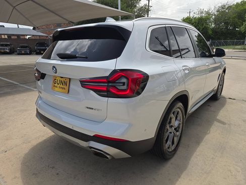 Used 2023 BMW X3 xDrive30i w/ Premium Package AWD/4WD image 3