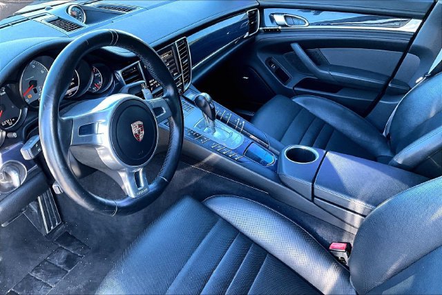 Used 2015 Porsche Panamera S RWD image 5