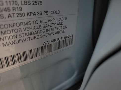 New 2026 Audi Q3 quattro 2.0T AWD/4WD image 33