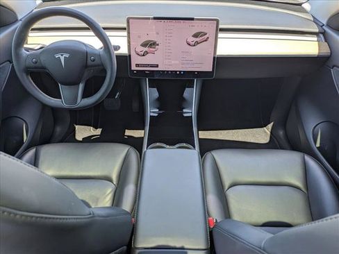 Used 2020 Tesla Model Y Long Range AWD/4WD image 18
