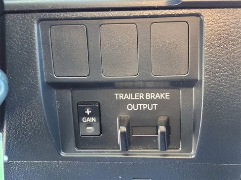 Used 2020 Toyota Tundra SR5 image 22