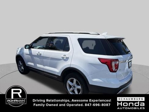 Used 2017 Ford Explorer XLT AWD/4WD image 8