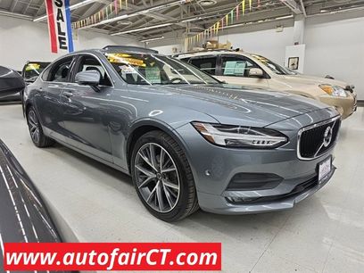 Used 2018 Volvo S90 T5 Momentum