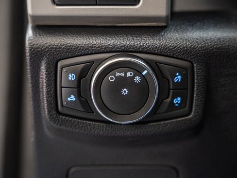 Used 2015 Ford F150 Lariat w/ Equipment Group 501A Mid image 48