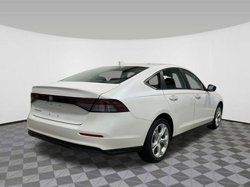 New 2025 Honda Accord LX image 5