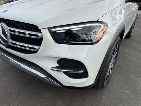 Certified 2025 Mercedes-Benz GLE 350 4MATIC image 9